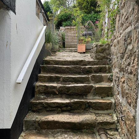 Bed and Breakfast The Old Pilchard Works Mousehole Exterior foto