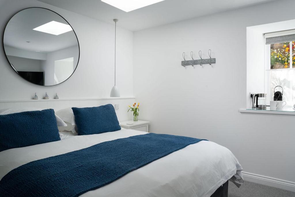 Bed and Breakfast The Old Pilchard Works Mousehole Exterior foto